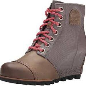 Sorel 1964 premium wedge boot- women shale euro 41/10